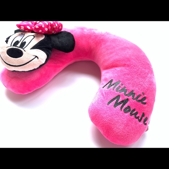 Minnie Mouse neck pillow Blanket set - Picture 5 of 6